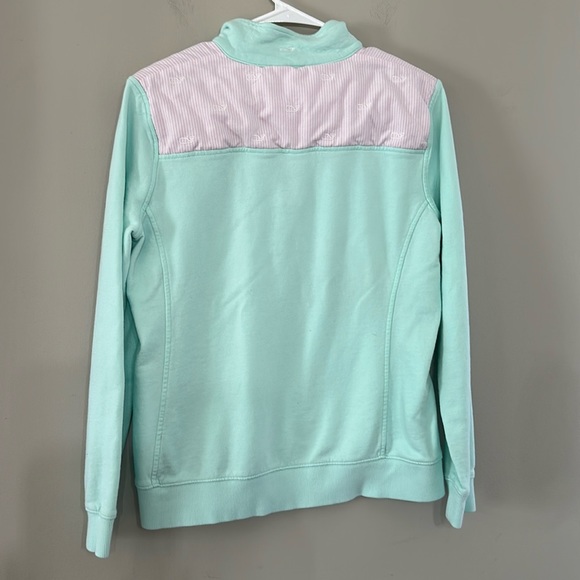🐳 Like New! Vineyard Vines Sweater! - Picture 3 of 3
